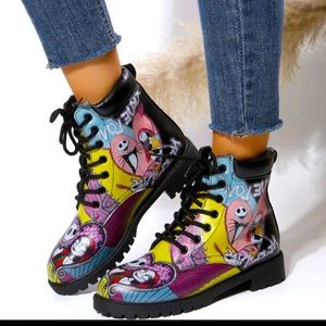 Stylish yet original. Adorable colorful funky boots!